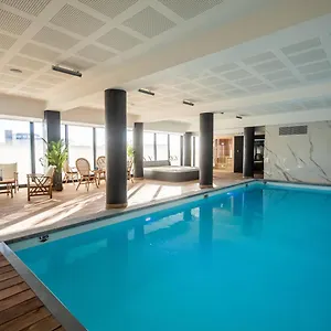 Hotel apartamentowy Le Barracuda & Spa, Centre Port, Pieds Dans L'eau, Vue, Brest